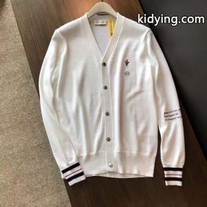 モンクレール スーパーコピー コピー 服爆買い品質保証男性らしさ華奢ニット厚みオシャレ大人気洗練されたニットホワイトグレーkidying260P9zmi