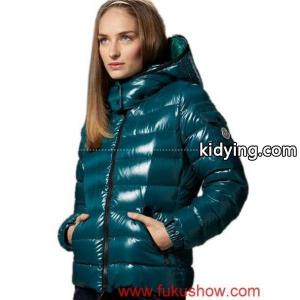 moncler コピーブランド/2011秋冬新作_女性用ダウンジャケット_モンクレール コピーブランド特集_スーパーコピーブランド激安通販 専門店kidying26WHH51b
