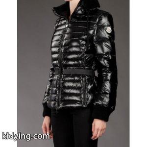 防寒機能の高いモンクレール ブランド コピー moncler ブランド コピースーパーコピー通販レディース LIERRE　ダウンジャケット　シャイニーブラッ_女性用ダウンジャケット_モンクレール ブランド コピー特集_スーパーコピーブランド激安通販 専門店kidying26LreOTv