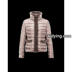 2026 秋冬 重さを感じず moncler ブランド コピー モンクレール ブランド コピー レディース ダウンジャケット_女性用ダウンジャケット_モンクレール ブランド コピー特集_スーパーコピーブランド激安通販 専門店kidying26T1XPbm