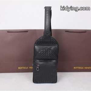 高級感溢れるデザイン 2026BOTTEGA veneta ブランド コピー ボッテガ ヴェネタ ブランド コピー ショルダーバッグ BV-M70008_ボッテガ ヴェネタ ブランド コピー メンズバッグ_バッグ メンズ_スーパーコピーブランド激安通販 専門店kidying268fqKvq