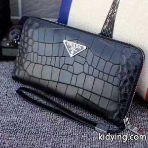 高級感を引き立てる 2026春夏 プラダ スーパーコピー prada スーパーコピー 財布_プラダ スーパーコピー メンズ財布_財布 メンズ_スーパーコピーブランド激安通販 専門店kidying26H5zGTD