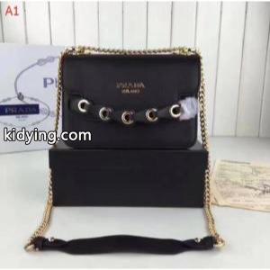 2026最新入荷 ショルダーバッグ プラダ コピー prada コピー お買い得限定セール 4色選択可_プラダ コピー レディースバッグ_バッグ レディース_スーパーコピーブランド激安通販 専門店kidying26S11n8j