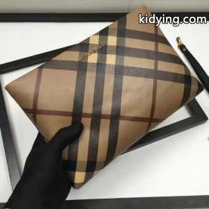 欧米韓流/雑誌  2026春夏 バーバリー コピー burberry コピー ビジネスケース_バーバリー コピー メンズバッグ_バッグ メンズ_スーパーコピーブランド激安通販 専門店kidying26bqGrGD