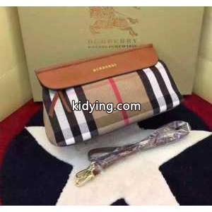 SALE!今季  2026 バーバリー コピー burberry コピー ポーチ ショルダーバッグ 多色選択可 39932_バーバリー コピー レディースバッグ_バッグ レディース_スーパーコピーブランド激安通販 専門店kidying26C0fG9j