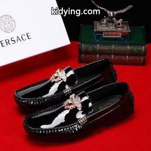 限定セール最新作弾力性良い素材４色展開男性用シューズversace コピーヴェルサーチ コピー スーパー コピー入学祝いプレゼントkidying26LDWLru