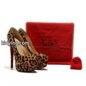 新作モデル　ルブタン ハイヒール コピー CHRISTIAN louboutin コピー　トレンド感たっぷりのパンプス_クリスチャンルブタン コピー CHRISTIAN louboutin コピー_ブランド コピー 激安(日本最大級)kidying26rCSbmu