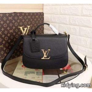 2026激安LOUIS vuitton ブランド コピールイヴィトン ブランド コピー激安ゴルードロゴ付きレディースショルダーバッグコピーkidying26rOLbSf
