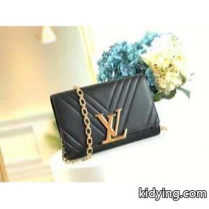 ショルダーバッグ 4色可選 お出掛けに便利 ソフトな素材を使用 大好評シリーズ LOUIS vuitton コピーブランド ルイ ヴィトン コピーブランド_ルイ ヴィトン コピーブランド LOUIS vuitton コピーブランド_ブランド コピー 激安(日本最大級)kidying26iCGXPj