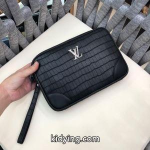 2026SSで一番流行りのモデル louis vuitton コピー ルイ ヴィトン コピー バッグ コピー メンズ クラッチバッグ レザー ブラック 大容量kidying26CiWf0D