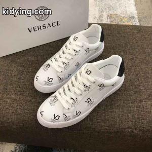 抜け感のあるスタイルが完成 2026人気がますます人気 ヴェルサーチ ブランド コピー versace ブランド コピー カジュアルシューズ 2色可選_ヴェルサーチ ブランド コピー versace ブランド コピー_ブランド コピー 激安(日本最大級)kidying26PPT9bq