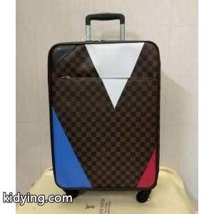 ルイ ヴィトン コピー LOUIS vuitton コピー トランク 2026春新色コスメ人気ブランド 抜け感のあるスタイルが完成_ルイ ヴィトン コピー LOUIS vuitton コピー_ブランド コピー 激安(日本最大級)kidying26aeGLva