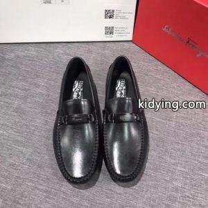 大胆なスリット上品 カジュアルシューズ FERRAGAMO 秋冬新作登場 サルヴァトーレフェラガモ 2026セール秋冬人気品_フェラガモ FERRAGAMO_ブランド コピー 激安(日本最大級)kidying260rmGXz
