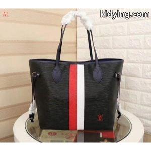 ルイヴィトン コピー バッグ コピーLOUIS vuitton コピーデザイン上品四角いフォルムサイズ感大人かわいいプレゼントおすすめ女性バッグkidying26KPz4nq