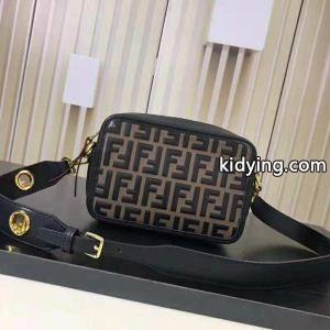 今季注目 フェンディ スーパーコピー 今季流行り fendi スーパーコピー 数量限定特売品 ショルダーバッグ 海外流行_フェンディ スーパーコピー fendi スーパーコピー_ブランド コピー 激安(日本最大級)kidying26qeeuCu