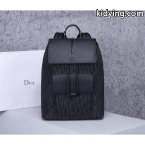 こなれ感のあるコーデに ディオール コピーブランド dior コピーブランド コーデを上品にマッチ リュック 春夏コーデの主役に_ディオール コピーブランド dior コピーブランド_ブランド コピー 激安(日本最大級)kidying26zSDCCy
