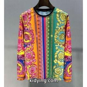 2026トレンド感満載なアイテム リラックスした雰囲気に ヴェルサーチ コピー versace コピー 長袖Tシャツ_ヴェルサーチ コピー versace コピー_ブランド コピー 激安(日本最大級)kidying268HDami