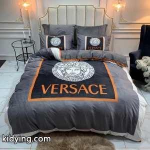 2026秋冬におしゃれな着こなし 肌寒い季節に欠かせない ヴェルサーチ スーパーコピー versace スーパーコピー 寝具4点セット_ヴェルサーチ スーパーコピー versace スーパーコピー_ブランド コピー 激安(日本最大級)kidying261HzqGf