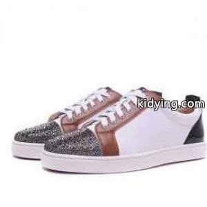 存在感UP　CHRISTIAN louboutin コピー　クリスチャンルブタン コピー　存在感が満点のスタッズスニーカー LOUIS JUNIOR SPIKES_クリスチャンルブタン コピー CHRISTIAN louboutin コピー_ブランド コピー 激安(日本最大級)kidying26KHrO5j
