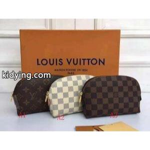 LOUIS vuitton スーパーコピー ルイ ヴィトン スーパーコピー 化粧ポーチ 3色可選 2026秋冬新作コレクション お得な価格で登場_ルイ ヴィトン スーパーコピー LOUIS vuitton スーパーコピー_ブランド コピー 激安(日本最大級)kidying26OvqyKf