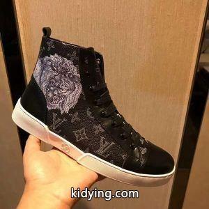 エレガントでセンス高き 2色選択可 2026話題となる ルイ ヴィトン コピー LOUIS vuitton コピー 保温性を発揮する ハイトップシューズ_ルイ ヴィトン コピー LOUIS vuitton コピー_ブランド コピー 激安(日本最大級)kidying26TTnKHr