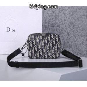 普段着にも合わせやすい ディオール ブランド コピー dior ブランド コピー 気軽におしゃれが楽しめる ミニバッグ_ディオール ブランド コピー dior ブランド コピー_ブランド コピー 激安(日本最大級)kidying269vmyWf