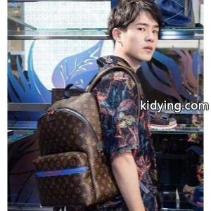 『個性』を表現出来るルイヴィトン コピーコピーLOUIS vuitton コピーコピー芸能人着用バックパック本革リュックkidying26OTnG5r