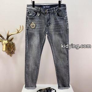 スタイルをすっきりにする ジーンズ センスアップできるコーデ ヴェルサーチ コピーversace コピー_ヴェルサーチ コピー versace コピー_ブランド コピー 激安(日本最大級)kidying26eaGPbC