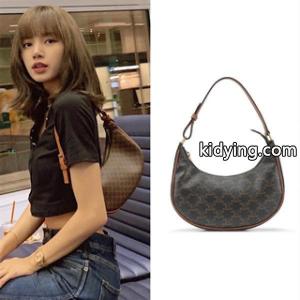お洒落なceline スーパーコピー セリーヌ スーパーコピー コピー バッグ 上質で流行に左右されない トリオンフキャンバス 激安kidying26O9fqCC