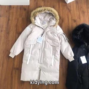 2026保温性抜群で高品質なmoncler コピーブランドコピー ダウンコート 男女兼用 肌寒い日にぴったり 着回しの効く防寒着kidying26mWzqWb