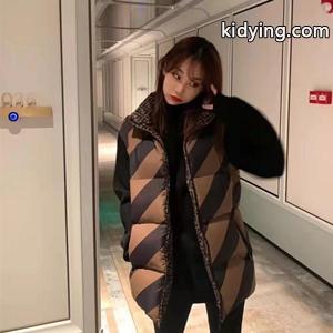 今買いお得 fendi コピーブランドコピーフェンディ コピーブランドダウンベスト通販 リバーシブル男女兼用 カジュアルに綺麗め お洒落感kidying26umGbCC