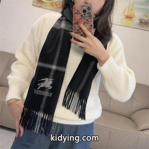 上品チェック柄 burberry コピー バーバリー コピー コピー マフラー ブラック 冬コーデ定番kidying26H1v0vu