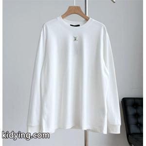 LVルイヴィトン スーパーコピーロングTシャツコピー雪山☆LOUIS vuitton スーパーコピー秋冬2026最新人気ホワイト色kidying26Sne01r