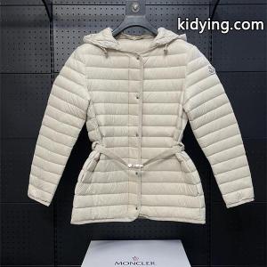 moncler コピーブランド モンクレール コピーブランド コピー 入手困難 2026新作必須 ダウンコート 高級感 保温性kidying26jSbKrq