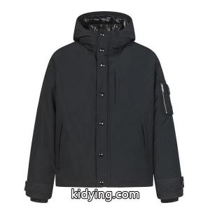 prada コピー プラダ コピー コピー 注目度MAX 2026冬 ボリューム感 洗練 ダウンジャケットkidying2641Pb8b