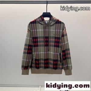 burberry コピー バーバリー コピー コピー パーカー 起毛素材 防寒仕様 人気モデルkidying26Xr0fCm