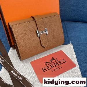 レディース hermes ブランド コピー エルメス ブランド コピー コピー 二つ折り財布 コンパクト 本革風 収納力抜群 上品kidying26a4fyaC