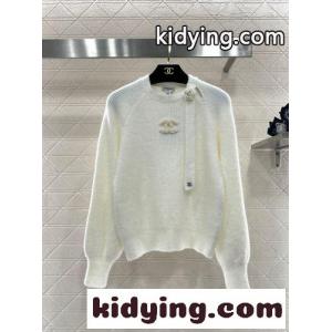 エレガント CCロゴ カメリア プルオーバー シャネル コピー セーター コピー ホワイトkid26myi45f