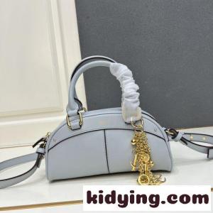 シンプル CHLOÉスモールボウリングバッグ クロエ バッグ スーパーコピー ライトブルーkid26u4DmGb