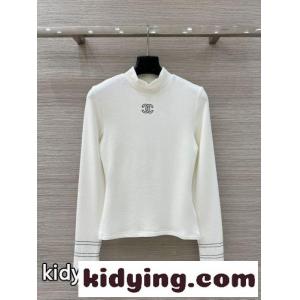 シンプル 洗練された モックネック トップス シャネル スーパーコピー Tシャツ 偽物 ホワイトkid2655D8re