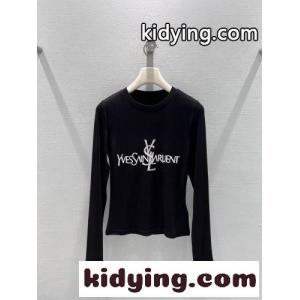 シンプル 合わせやすい ロゴ入り 長袖Tシャツ イヴ・サンローラン スーパーコピー Tシャツ 偽物 ブランクkid26bie0Du