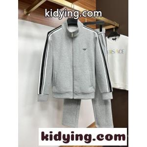 サイドライン トラックスーツ アルマーニ スーパーコピー セットアップ 偽物 グレーkid26HDeqmu