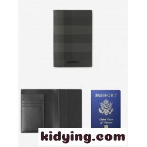 burberry コピー バーバリー コピー チェック パスポートホルダー スーパーコピー ブラックkid26q8PPLv