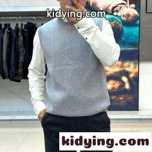 シンプル 合わせやすい ニットベスト ルイ・ヴィトン ニット 偽物 グレーkid26Oje85D