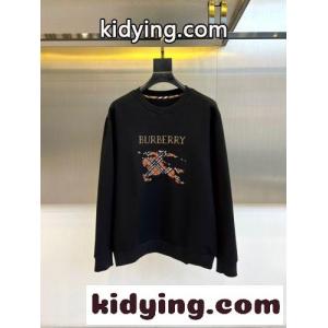 バーバリー ブランド コピー Tシャツ 偽物 シンプル おしゃれ ロゴ入り スウェットシャツ ブラックkid26S9fmCe