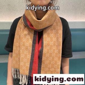 ユニセックス GGパターン グッチ コピー スカーフ 偽物 カシミヤ マフラーkid26q8feKv