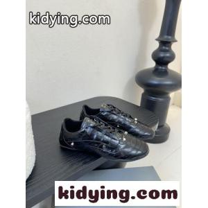お洒落 カジュアル スタッズ付き CITY スニーカー バレンシアガ ブランド コピー スーパーコピー ブラックkid26Lj8Xbi