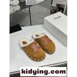 トリオンフ スエード ムートンサンダル セリーヌ スーパーコピー サンダル スーパーコピー ブラウンkid26CWDiKz