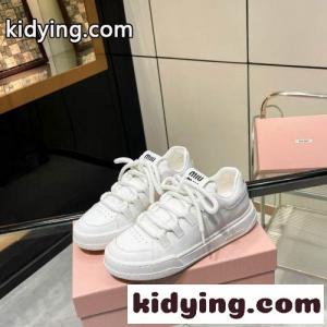 シンプル レザー ローカットスニーカー ミュウミュウ スーパーコピー スニーカー スーパーコピーkid26qeiGbi