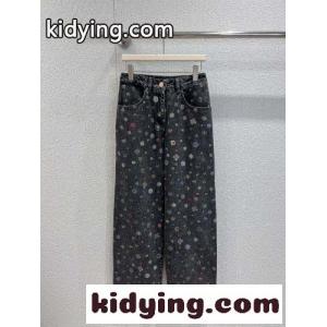 スタイリッシュ 総柄 デニムパンツ シャネル スーパーコピー ジーンズ コピー  レディースkid26O9nqGv